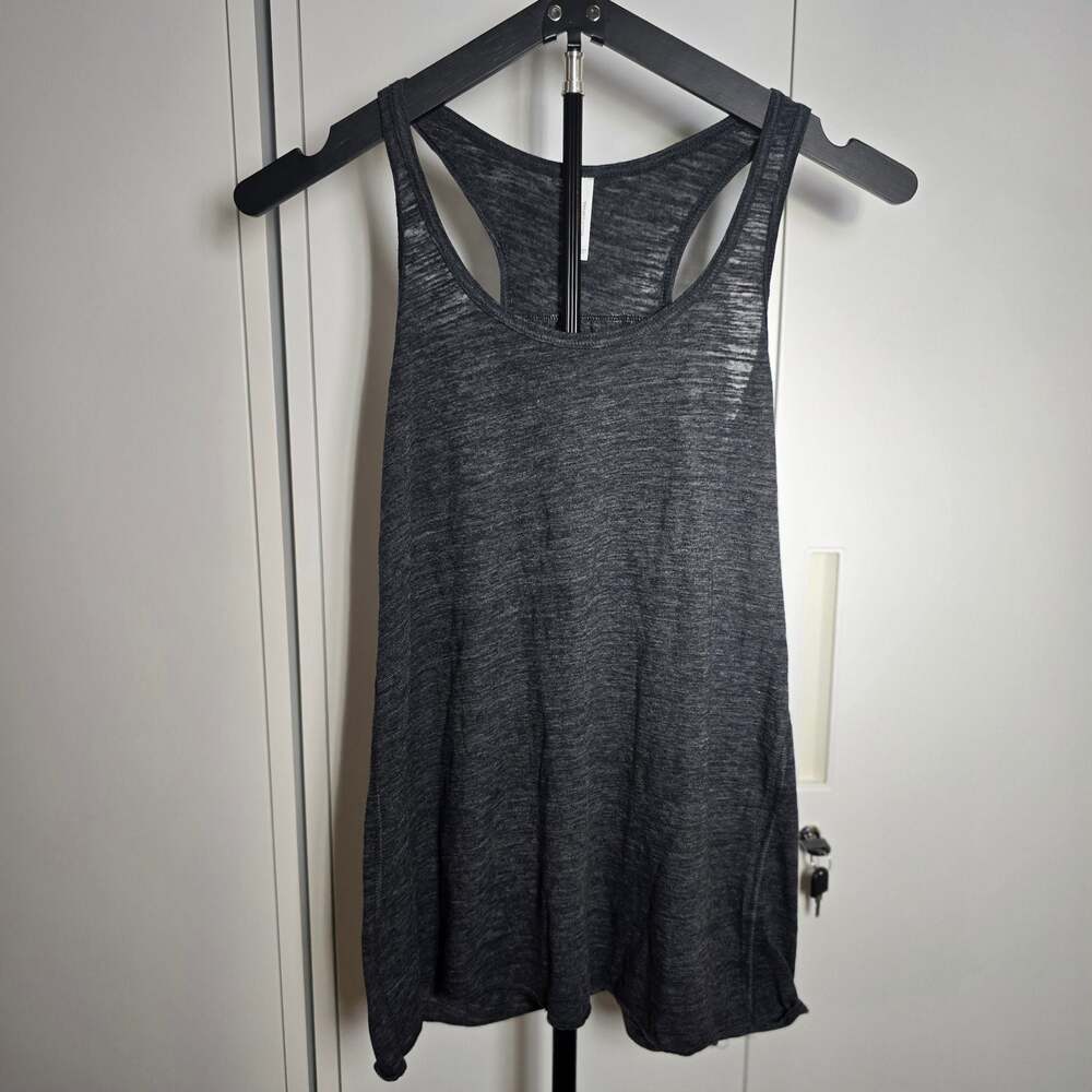 Bella + Canvas Women's Flowy Racerback Sleeveless Tank Top, Size S, Black Marble